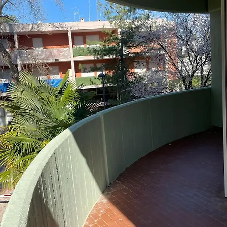 Claudia & Residence Vistamare Daire Grado